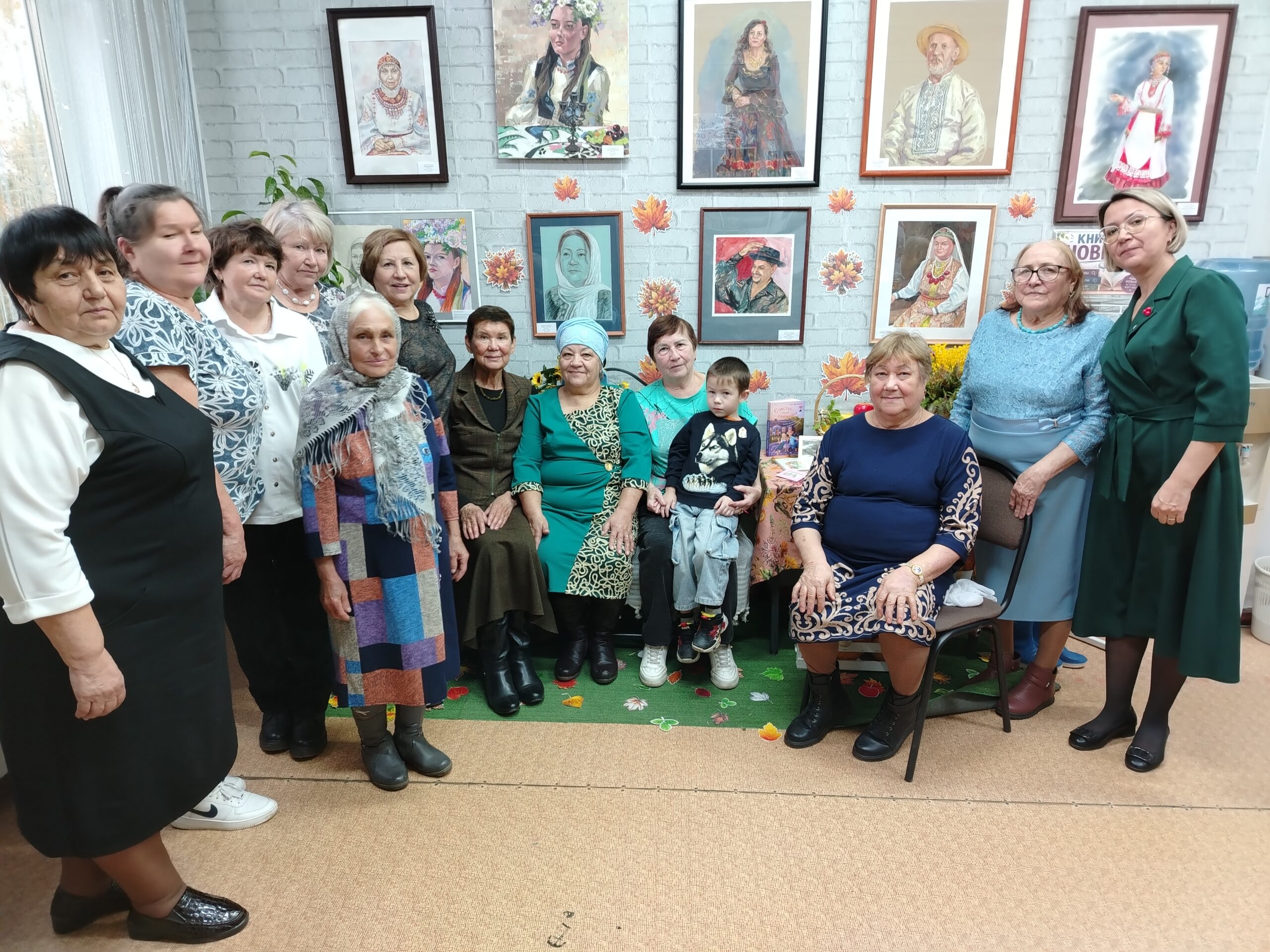 «Осенние посиделки» («Көзге очрашу») в татарском клубе
