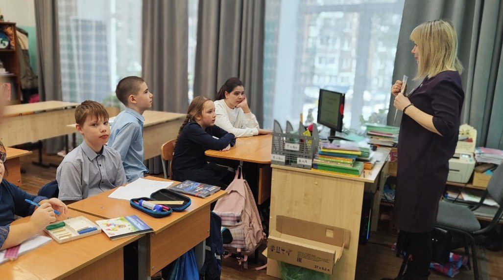 Программа внеклассного чтения «О чем не расскажет учебник»